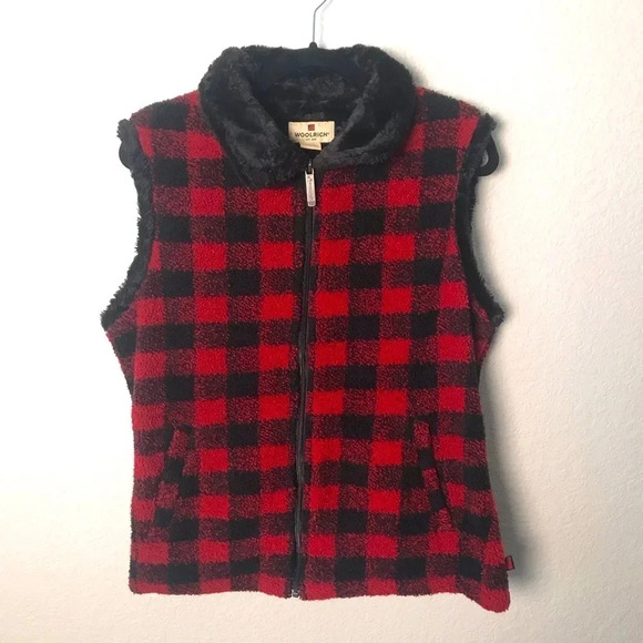 Woolrich Buffalo plaid zip up vest‎ red black medium - Picture 1 of 10